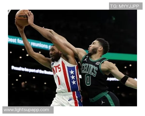 黄蜂逆转篮网终结九连败布里奇斯贡献26分12篮板拉塞尔砍下28分7助攻